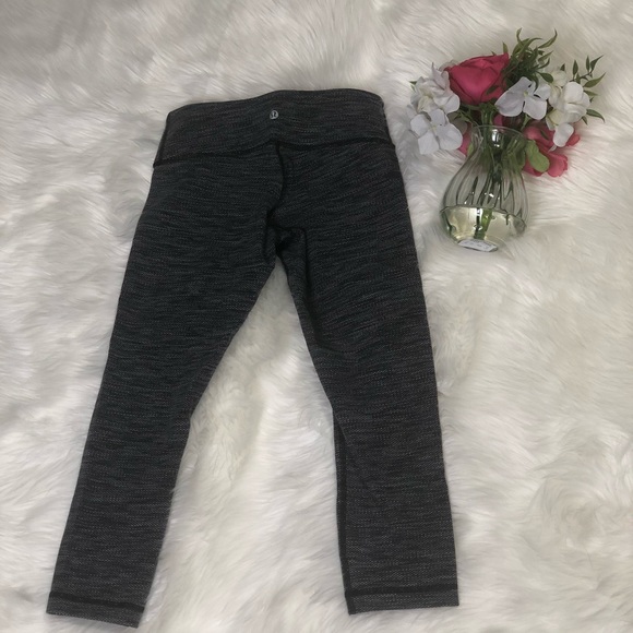 🍋 Lululemon Wunder Under Crop II Sz. 4 & Sz. 6 - Picture 5 of 7